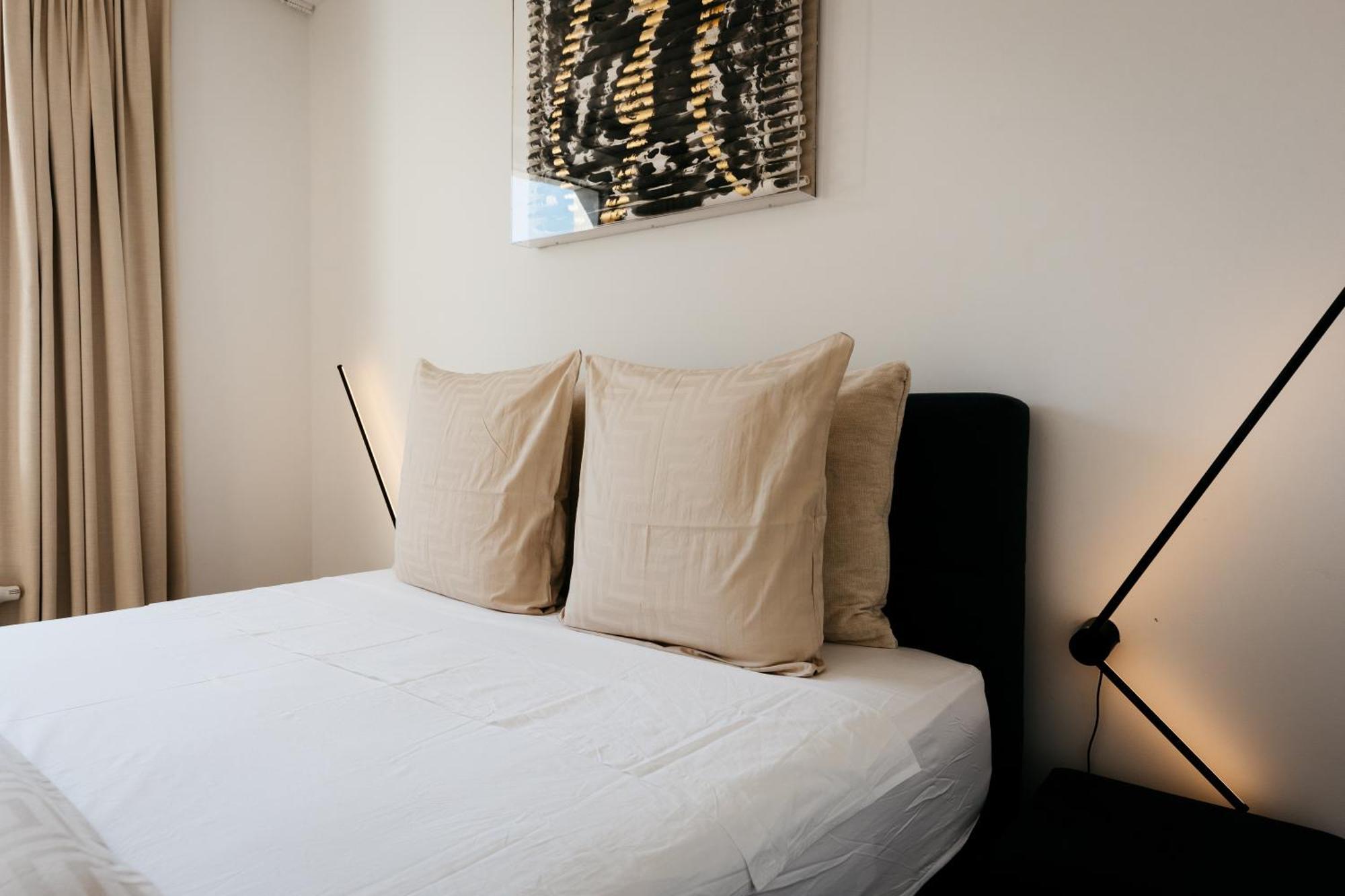The Edgewater Suites - Park View Namur Exterior foto